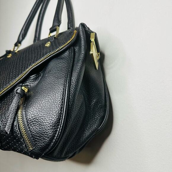 STEVE MADDEN Women's Black Embossed Faux Leather Gold Accent Handbag Purse - Picture 12 of 12